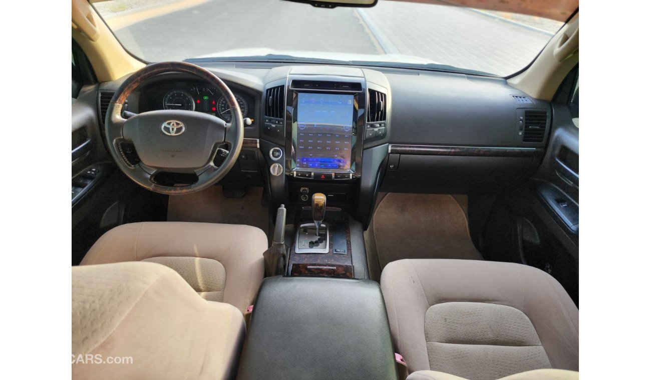 Toyota Land Cruiser GX.R V6