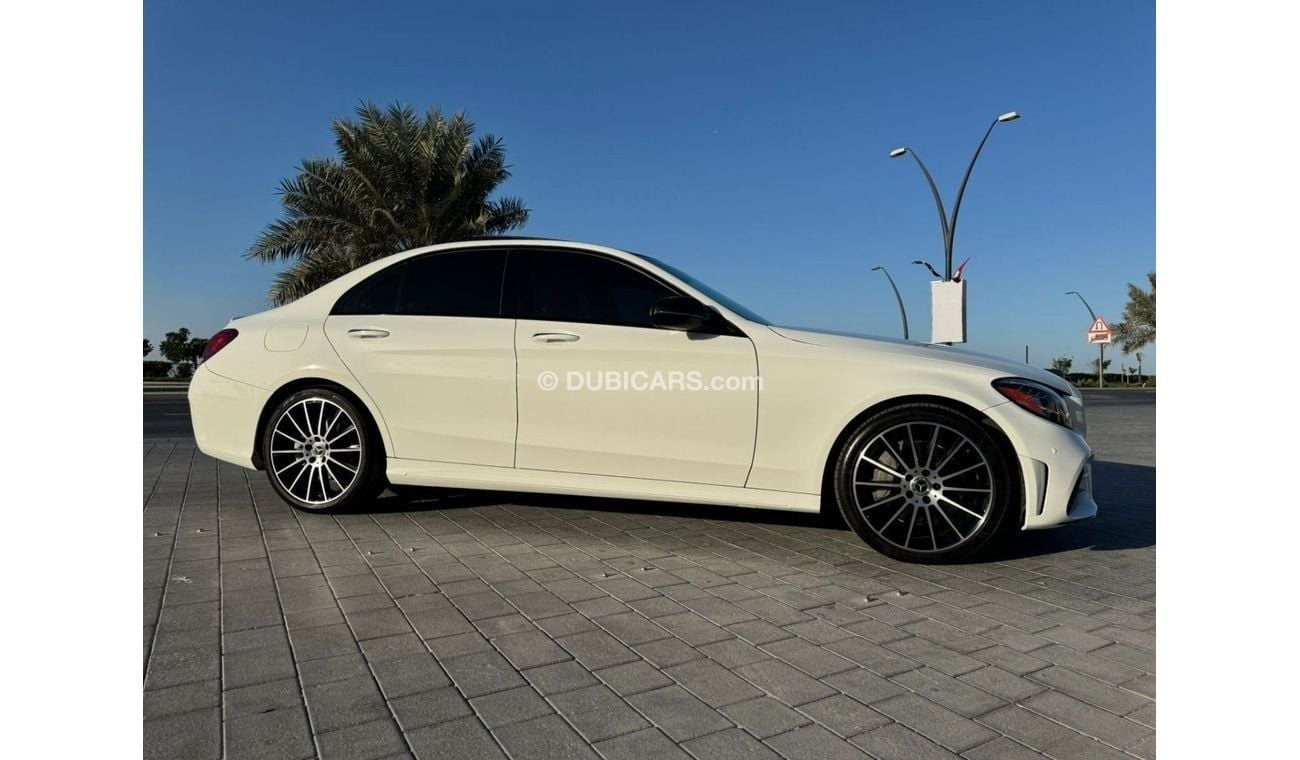 مرسيدس بنز C 300 Luxury 2.0L