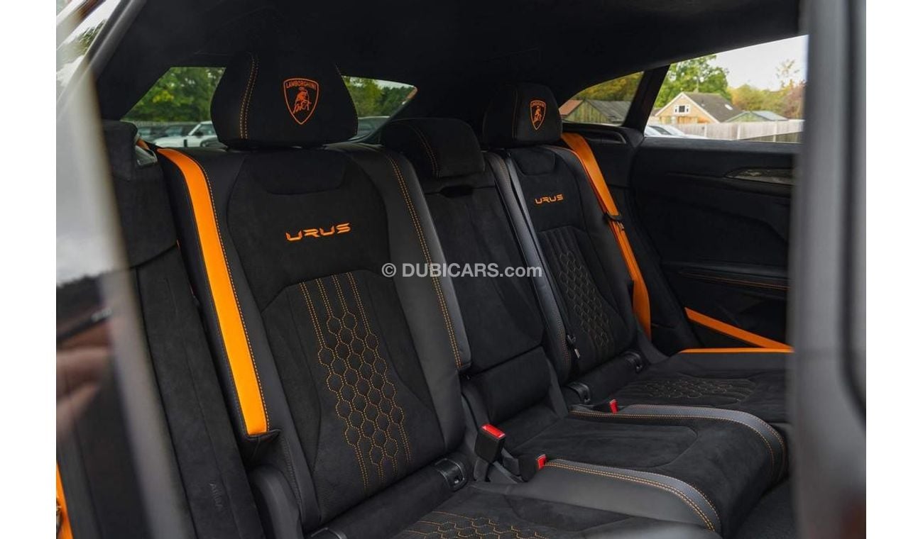 Lamborghini Urus 4.0 V8 BiTurbo Performante RIGHT HAND DRIVE