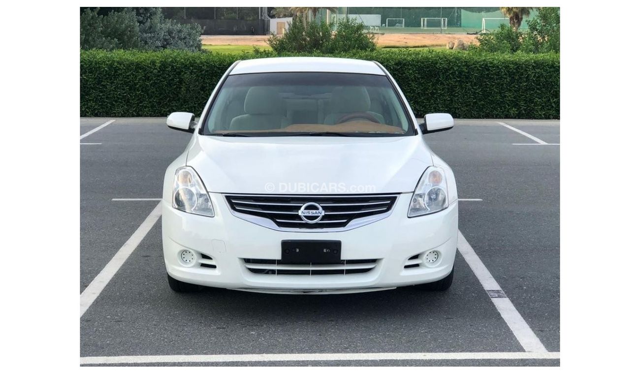 Nissan Altima S