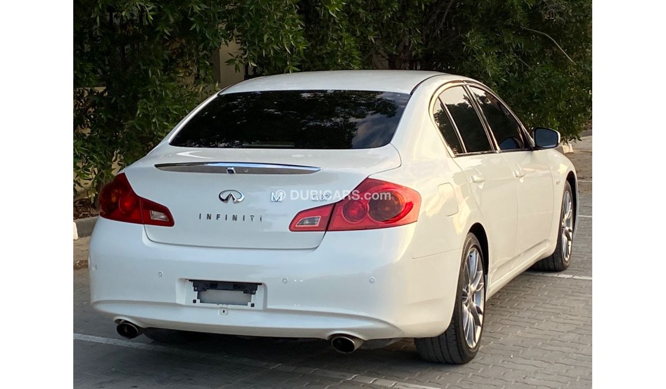 Infiniti G37