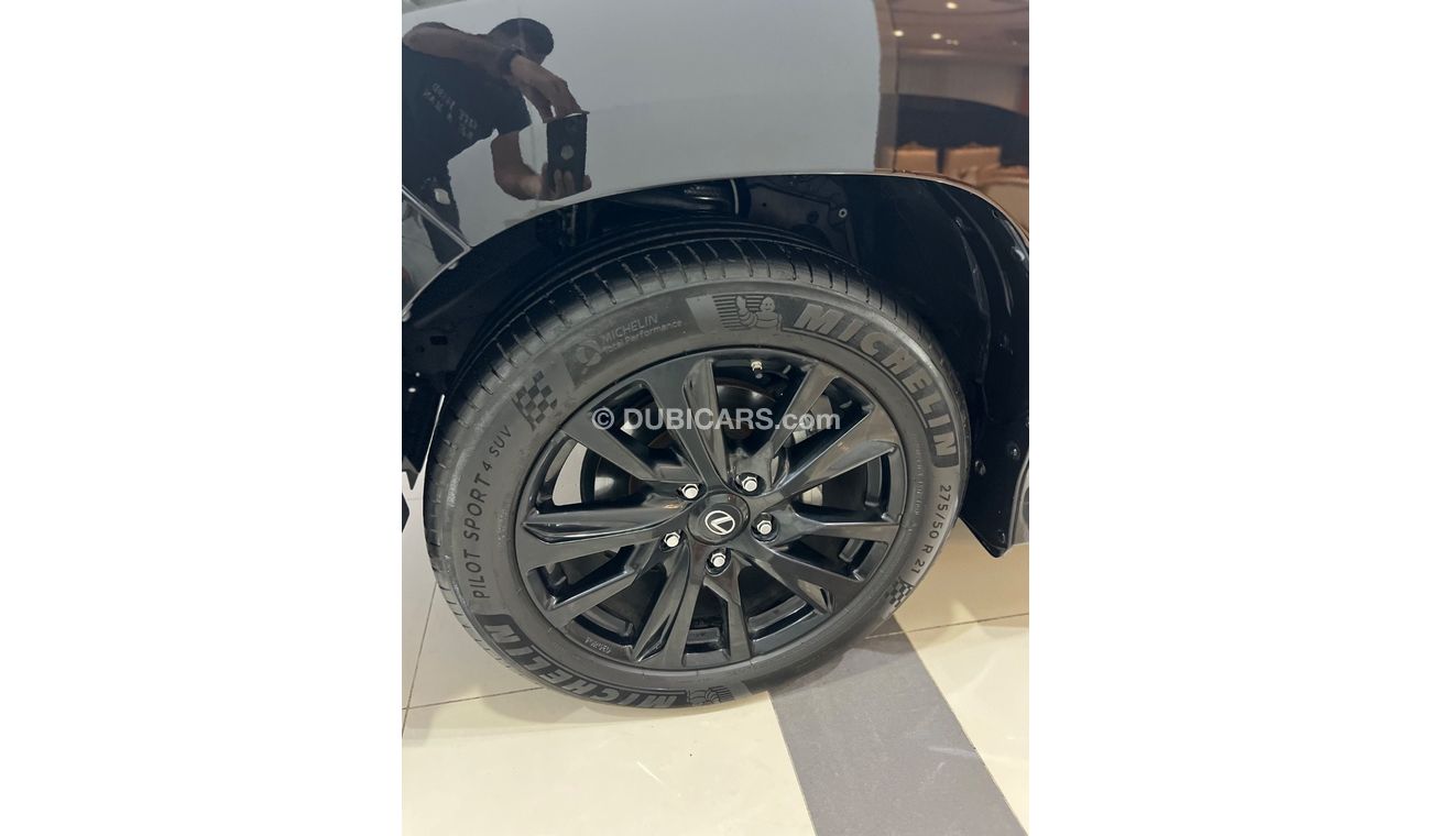 لكزس LX 570 Signature Black Edition 5.7L