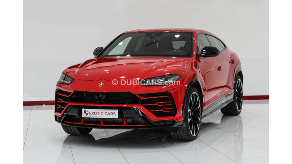 Lamborghini urus red