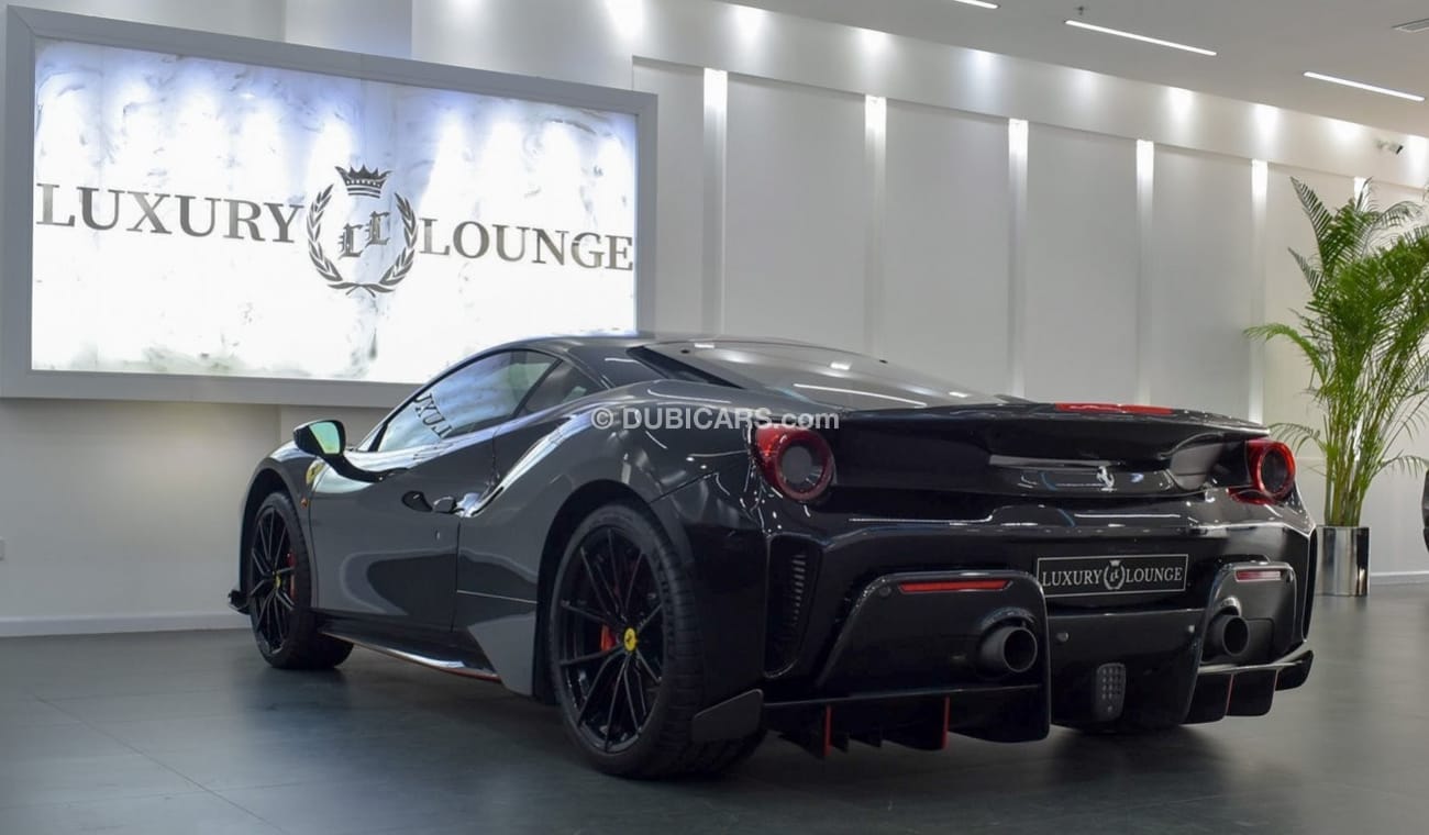 فيراري 488 Pista