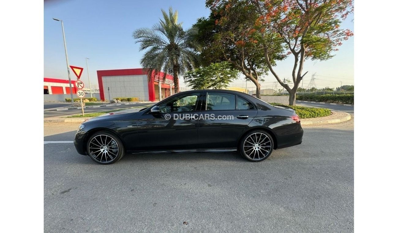 مرسيدس بنز E 53 4MATIC+