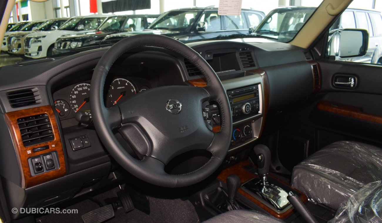 Nissan Patrol Safari 4.8 L V6