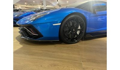 Lamborghini Aventador LP780-4 Roadster