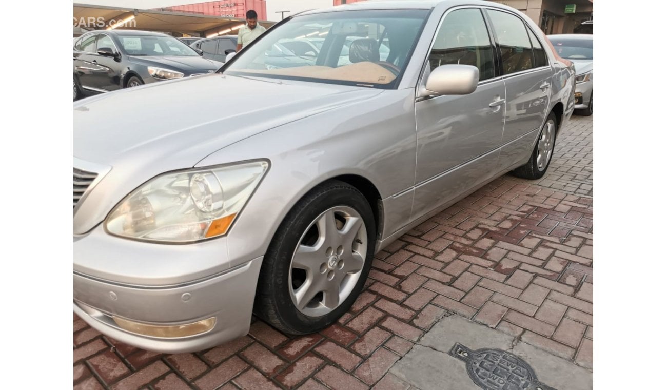 Lexus LS 430 In excellent condition and requires no expenses