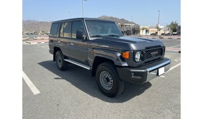 Toyota Land Cruiser Hard Top