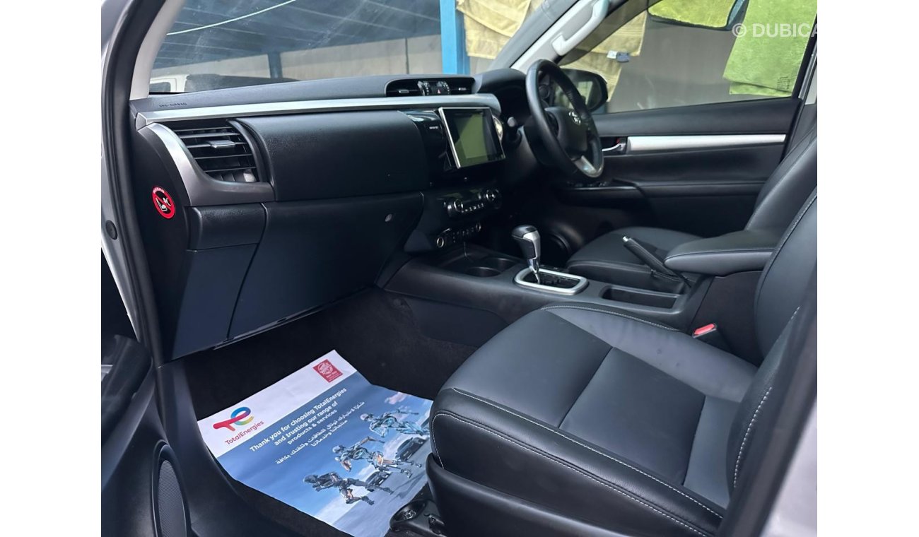 Toyota Hilux SR 2018 TOYOTA HILUX DOUBLE CABIN