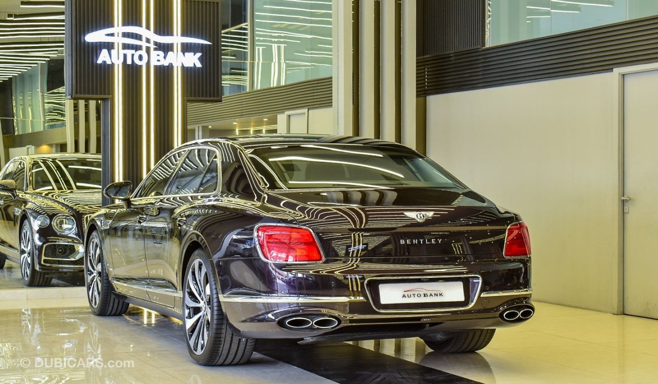 بنتلي كونتيننتال فلاينج سبر Bentley Continental Flying Spur V8 2022 KM 2,500 GCC SPECIAL EDUCATION UNDER WARRANTY