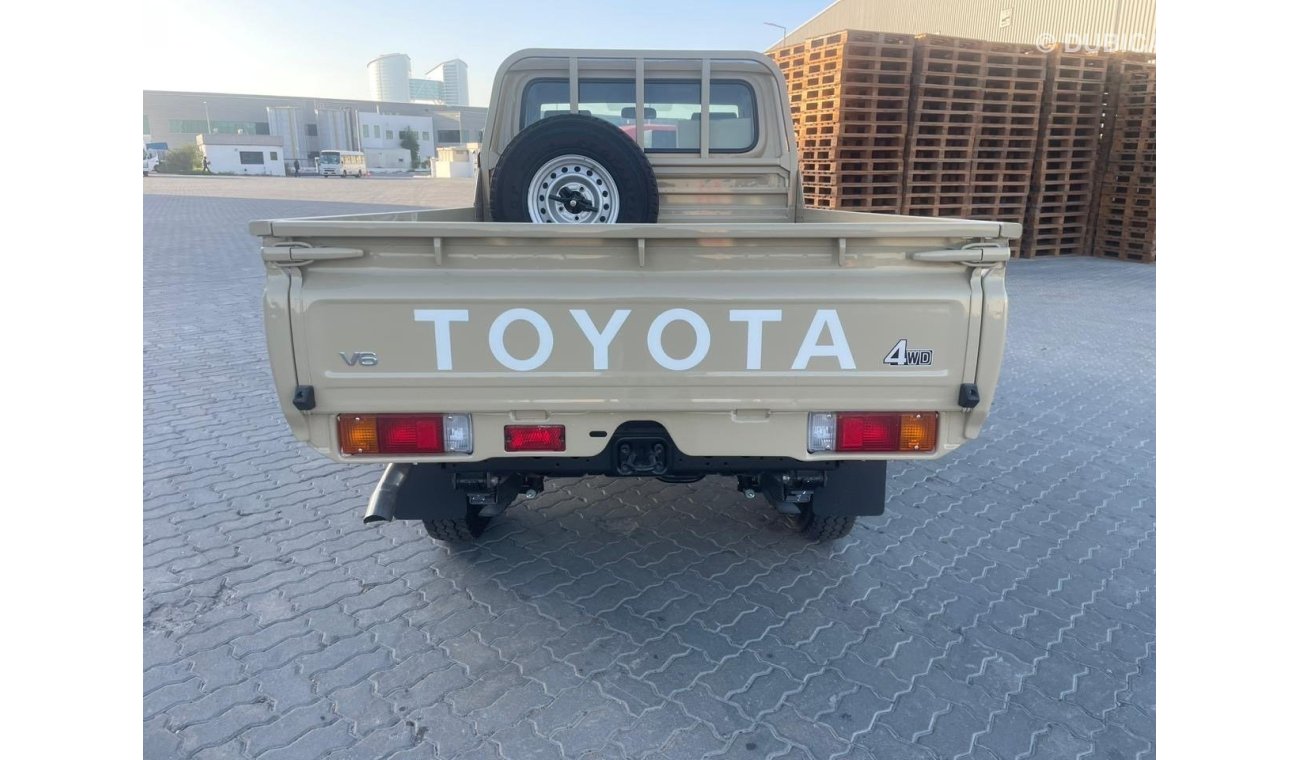 Toyota Land Cruiser 4.0 pickup