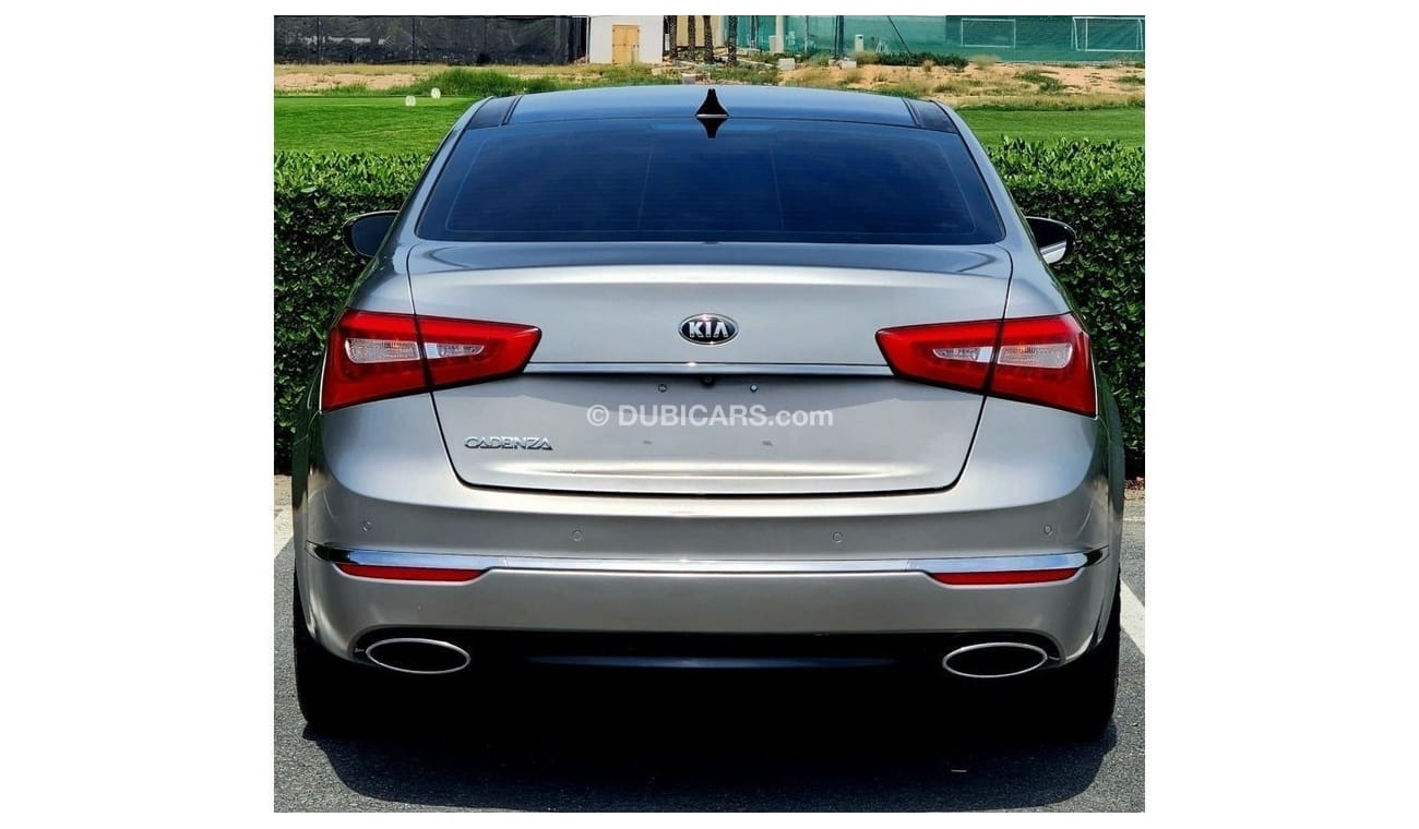 Kia Cadenza