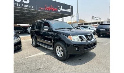 نيسان باثفايندر Nissan pathfinder LE