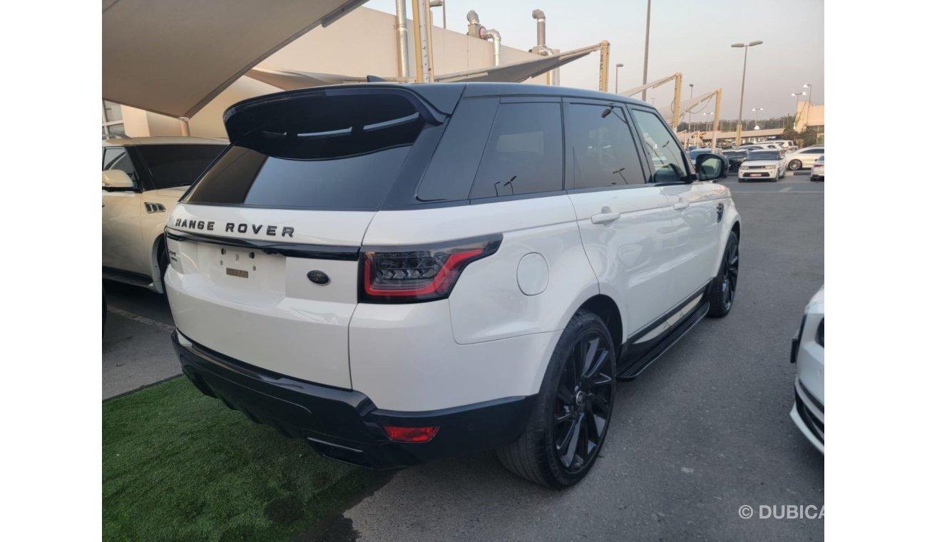 Land Rover Range Rover Sport HSE