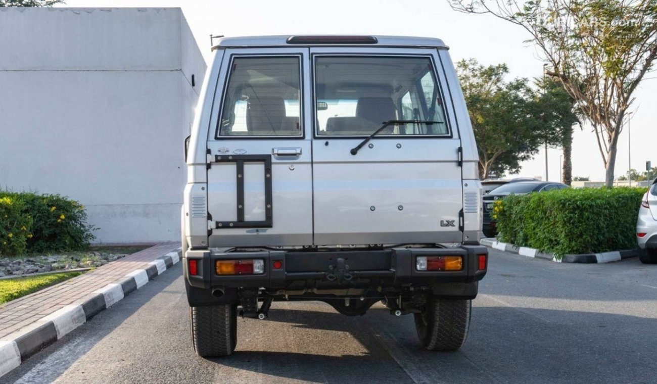 Toyota Land Cruiser Hard Top 2024 Toyota LC71 4.0 Petrol AT - GCC