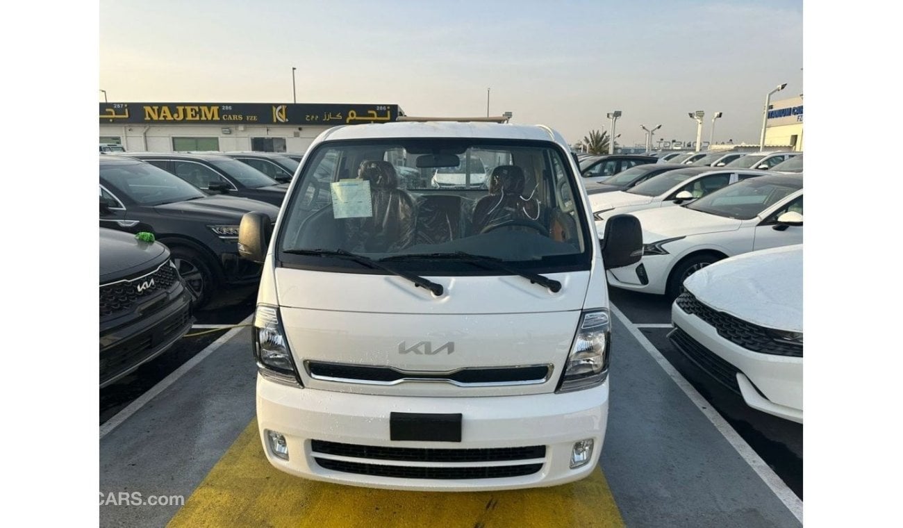 Kia K2700