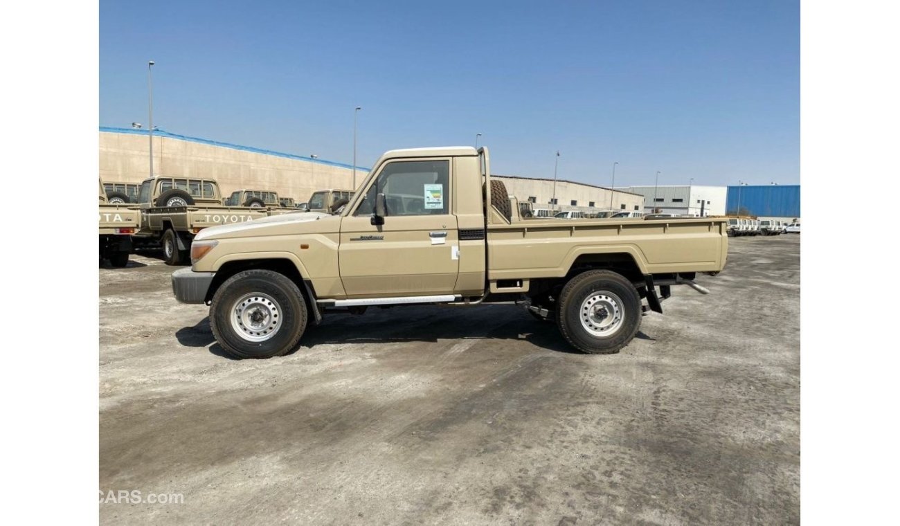 تويوتا لاند كروزر TOYOTA LAND CRUISER GRJ79 4.0L S/C (EXPORT ONLY)