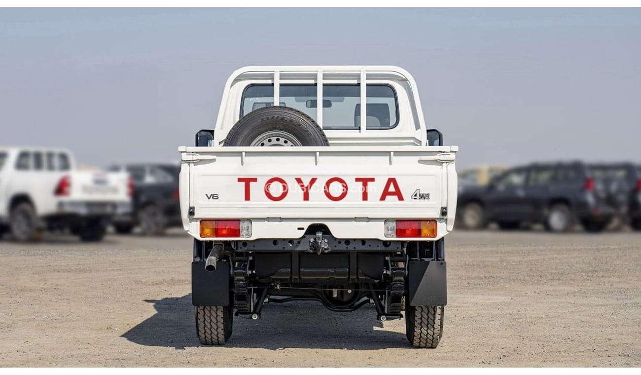 Toyota Land Cruiser Pick Up TOYOTA LAND CRUISER 79 4.2L PICK-UP SC 4X4 5-MT