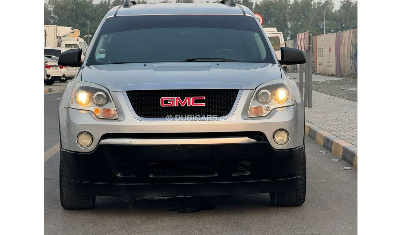 GMC Acadia In excellent condition and requires no expenses