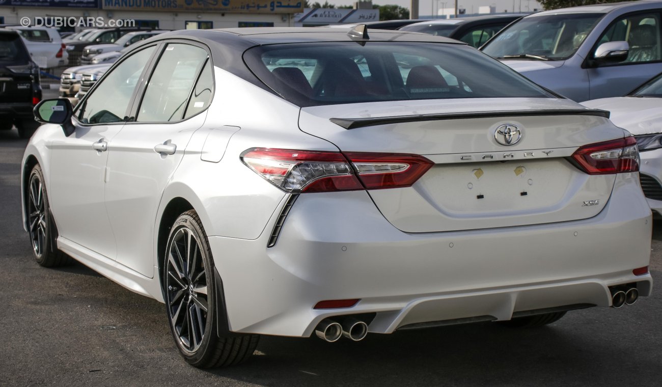 Toyota Camry XSE V4