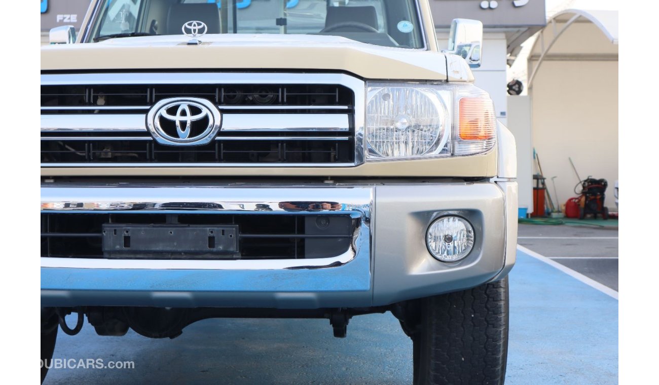 تويوتا لاند كروزر بيك آب 2009 TOYOTA LAND CRUISER SINGLE CAN 4.5l