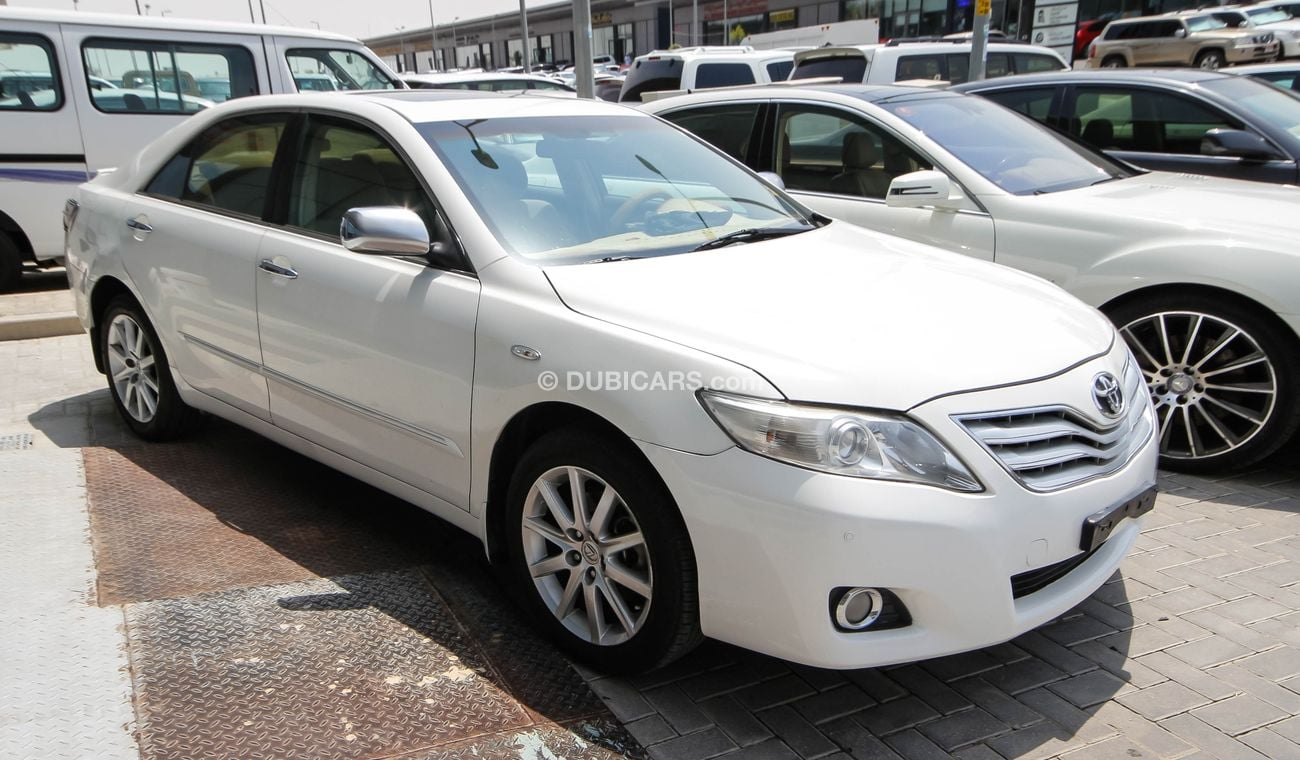 Used Toyota Camry GLX VVTI 2008 for sale in Abu Dhabi - 70725