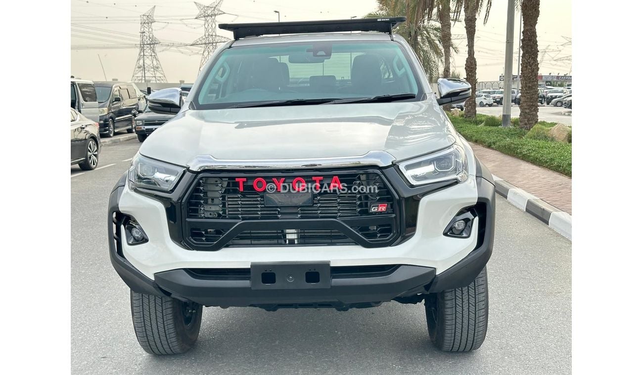 تويوتا هيلوكس Toyota Hilux pickup SR5 2022 Model Diesel engine