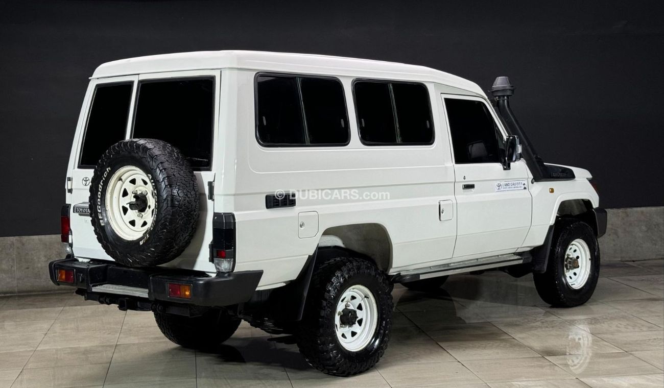 تويوتا لاند كروزر هارد توب TOYOTA LAND CRUISER  HARDTOP 3 DOORS (RHD) Diesel 2010