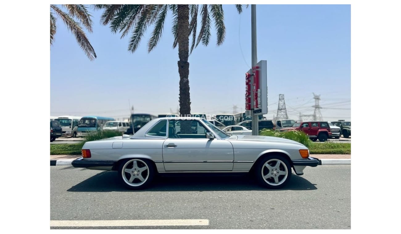 مرسيدس بنز 560 CLASSIC MERCEDES BENZ SL 560 1986