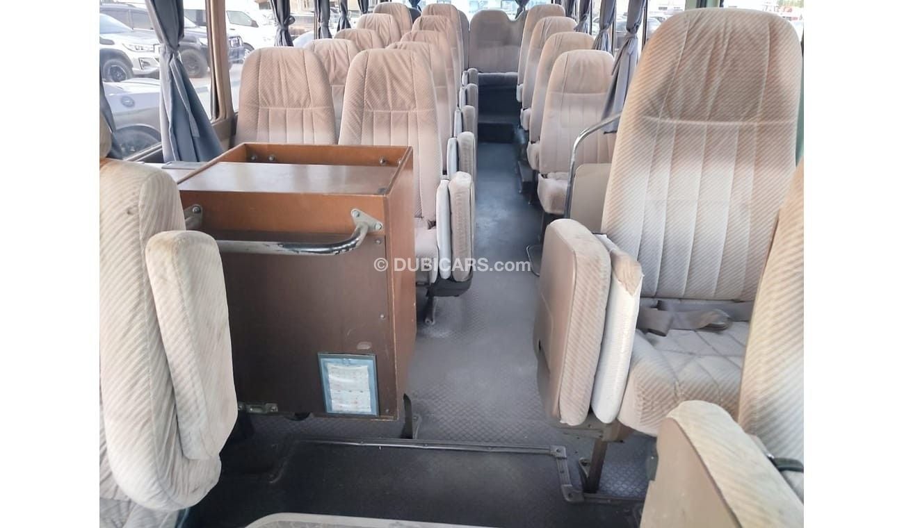 Toyota Coaster HDB50-0003036 || TOYOTA	COASTER (BUS) 2000	 cc4100	-DIESEL-RHD--MANUAL-only for export