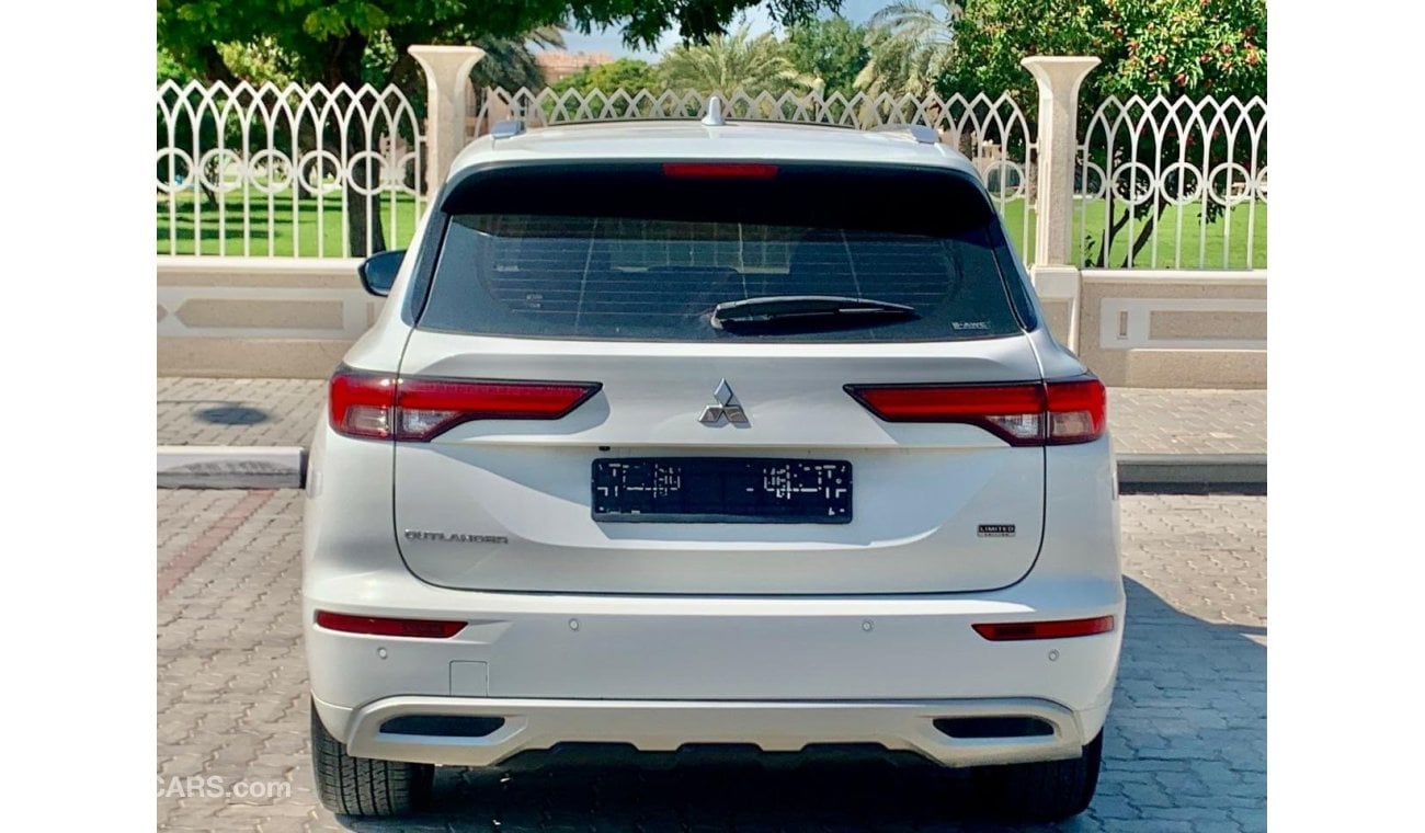 Mitsubishi Outlander Mitsubishi Outlander 2023 TOP OF RANGE NO:1 Limited Edition GCC Spec