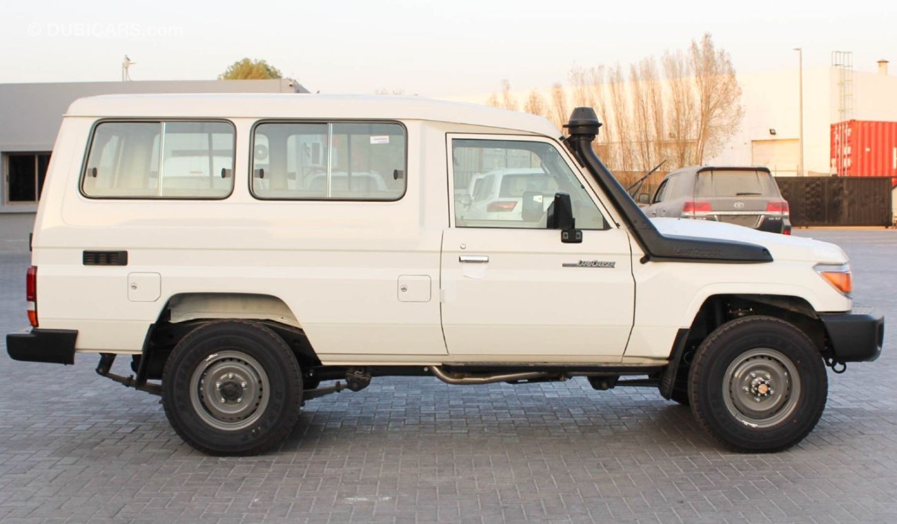 تويوتا لاند كروزر هارد توب LC78 (RHD) 4.2L V6 DIESEL