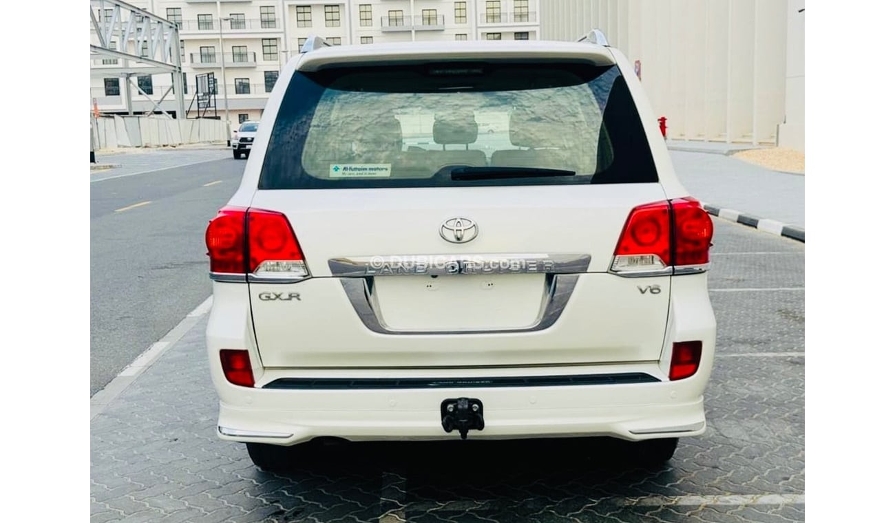 تويوتا لاند كروزر Toyota landcuriser GX-R V6 2015 Full option top the range very neat and clean perfect condition