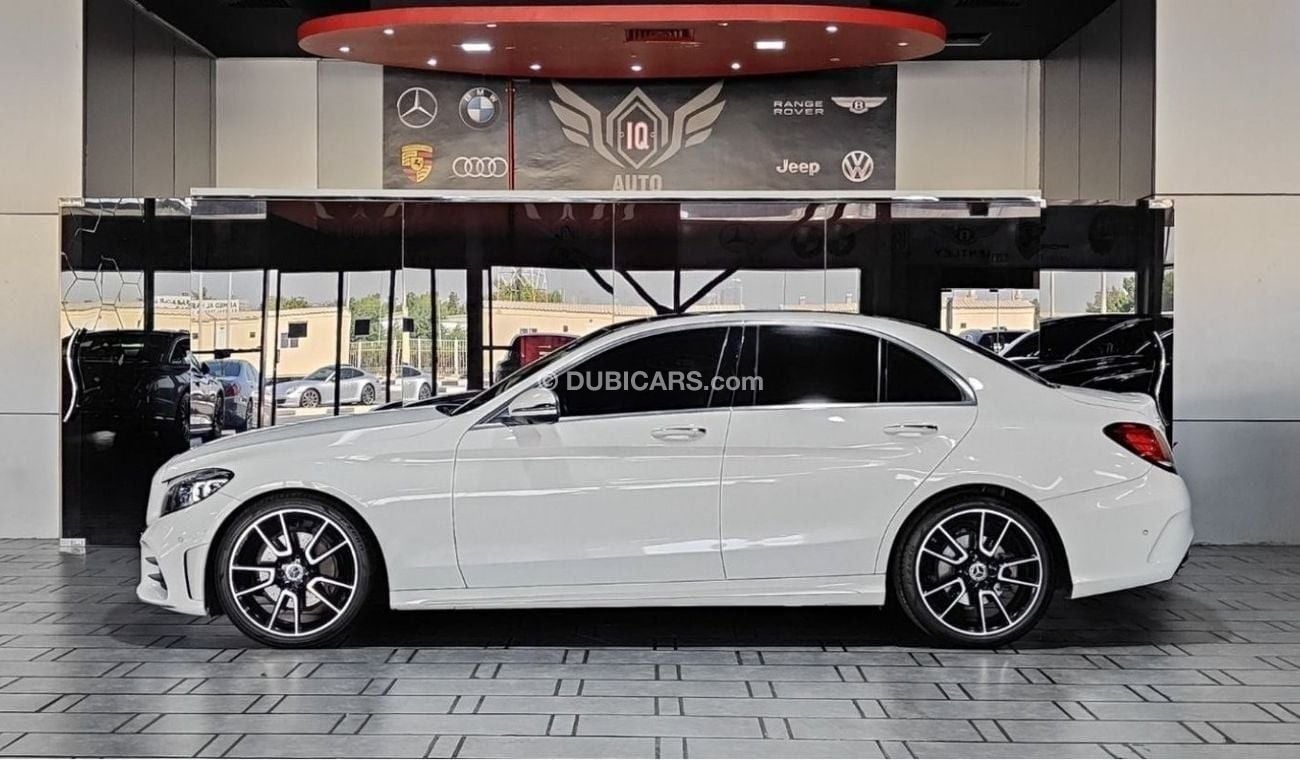 Mercedes-Benz C200 AMG Pack AED 1,900 P.M | 2019 MERCEDES-BENZ C200 AMG KIT | UNDER WARRANTY | FSH | FULL PANORAMIC VIE