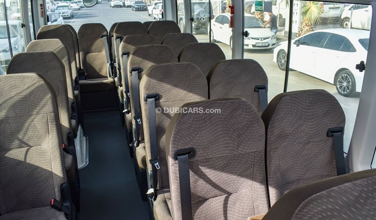 تويوتا كوستر Coaster 4.2L Diesel V6 , 23 Seats