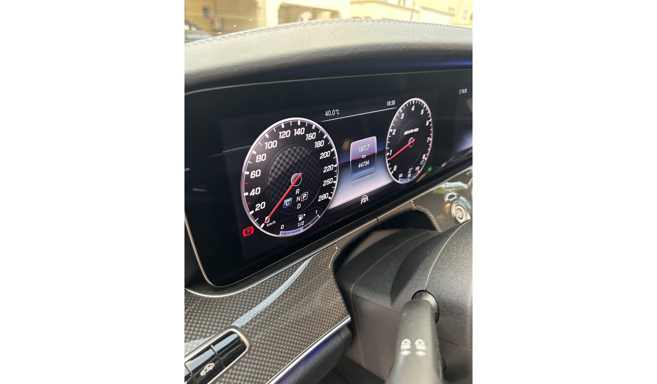 مرسيدس بنز E 43 AMG AMG