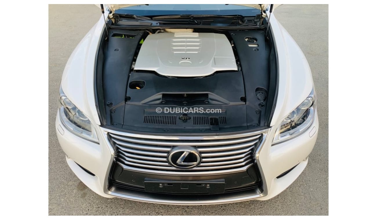 Lexus LS460