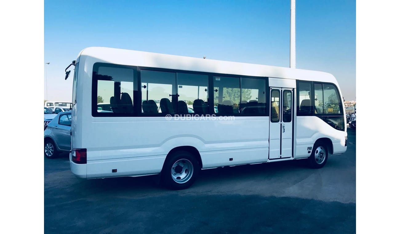 Toyota Coaster 21 SEATS