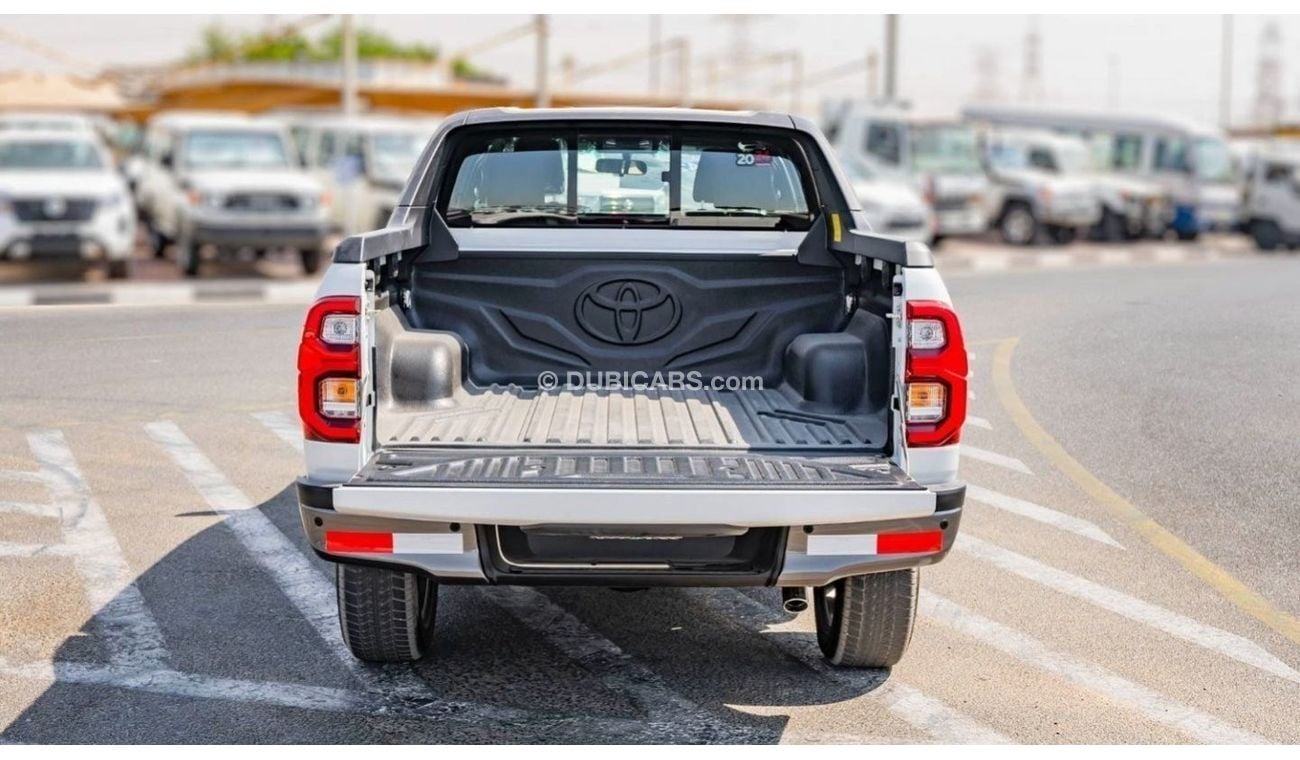 تويوتا هيلوكس 2024 Toyota Hilux Adventure SR5 4.0L Petrol AT - GCC