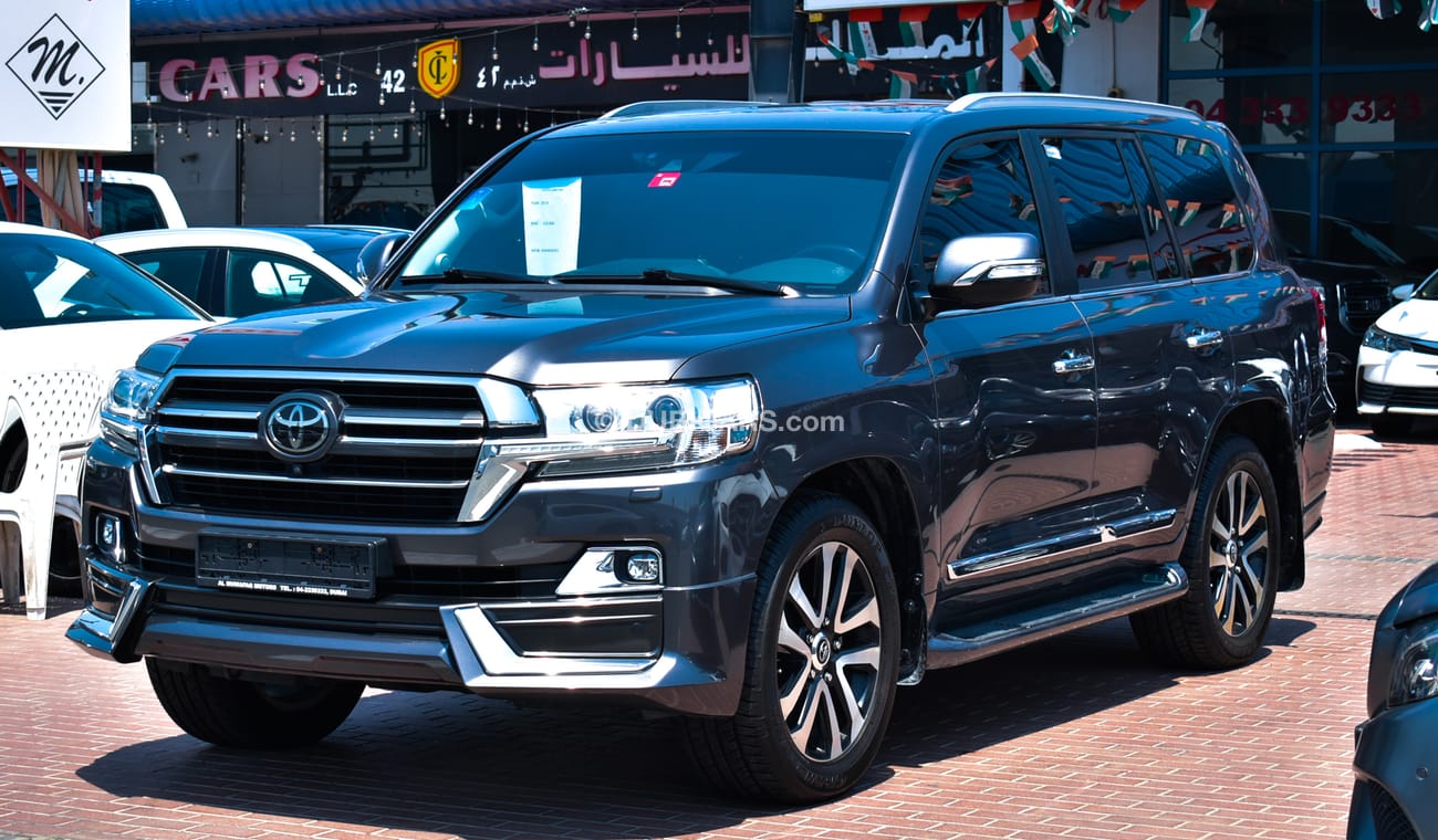 Used Toyota Land Cruiser VXR Grand Touring V8 5.7L 2019 for sale in ...