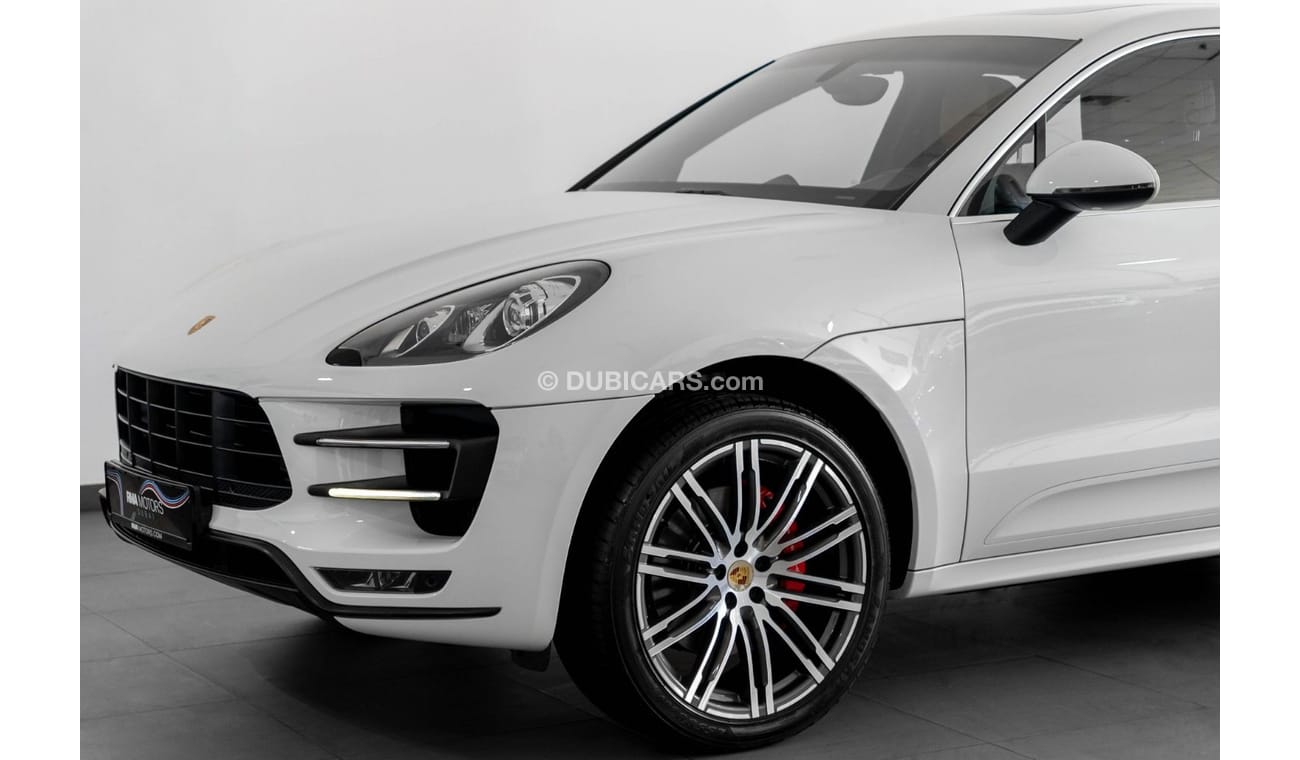 Porsche Macan 2015 Porsche Macan Turbo Full Option / Full Porsche Service History / Two Years ARM Service Pack