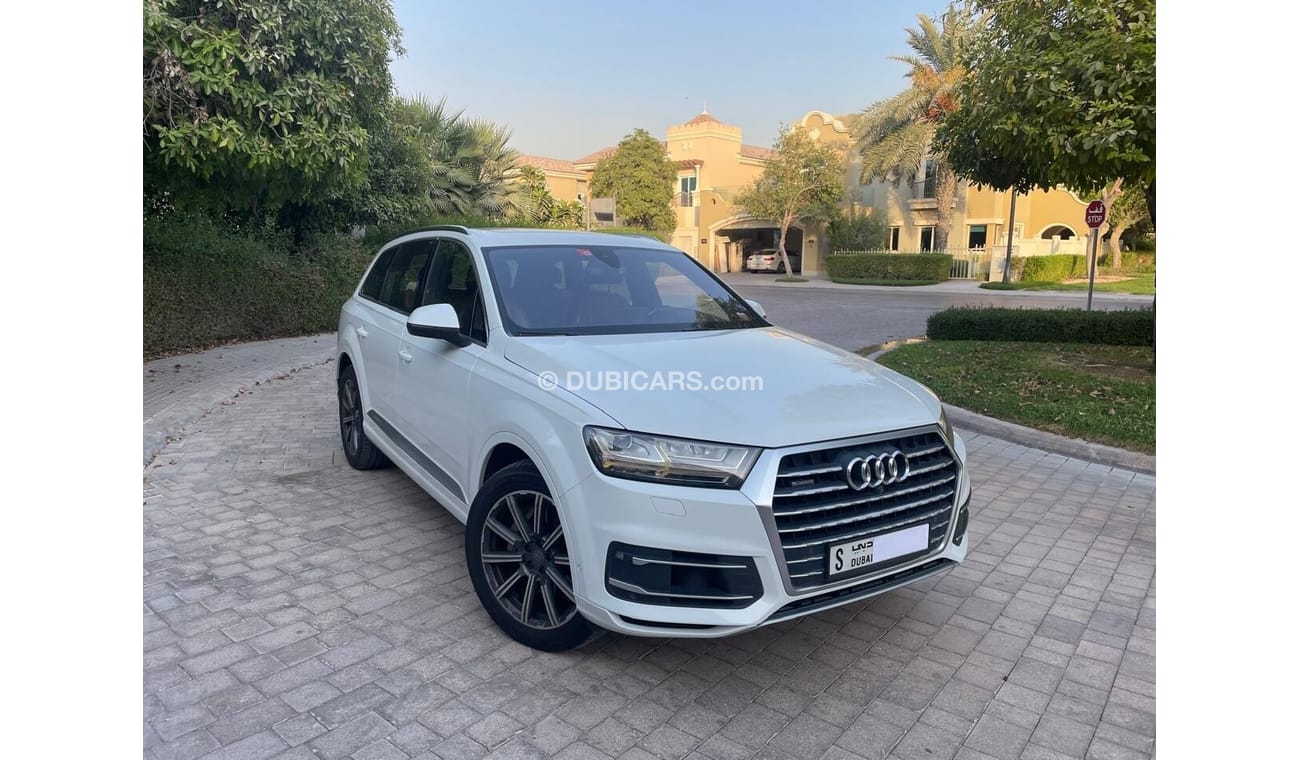 أودي Q7 45 TFSI Quattro - Service Contract & New Tyres