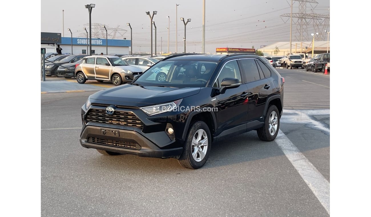 تويوتا راف ٤ 2020  TOYOTA RAV4 XLE HYBRID 4x4 IMPORTED FROM USA