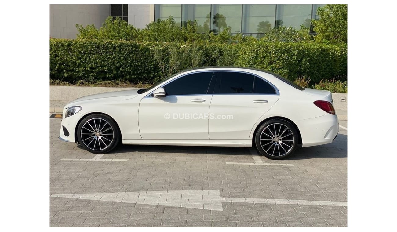 Mercedes-Benz C200 AMG Pack Mercedes C200 AMG  Panoramic  2016 GCC Under Warranty