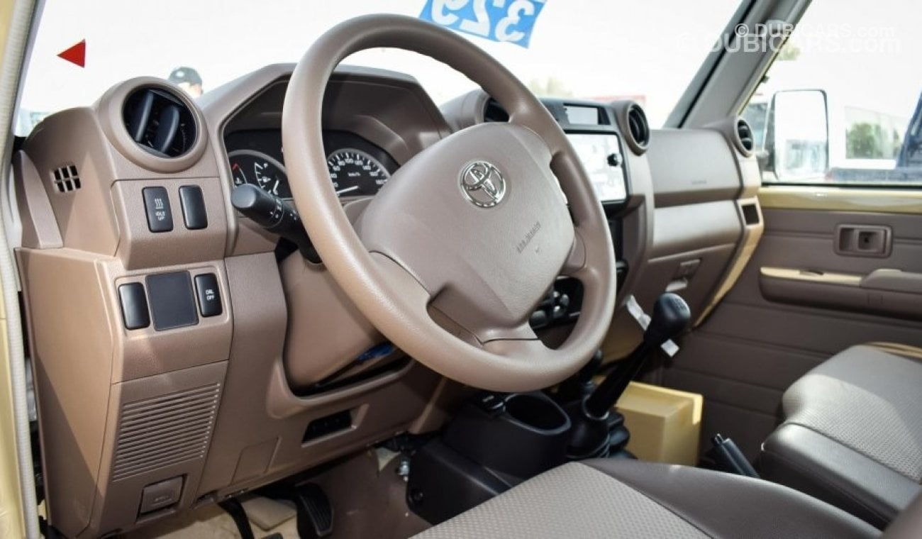 Toyota Land Cruiser Pick Up 4.5 L V8 Diesel 4WD