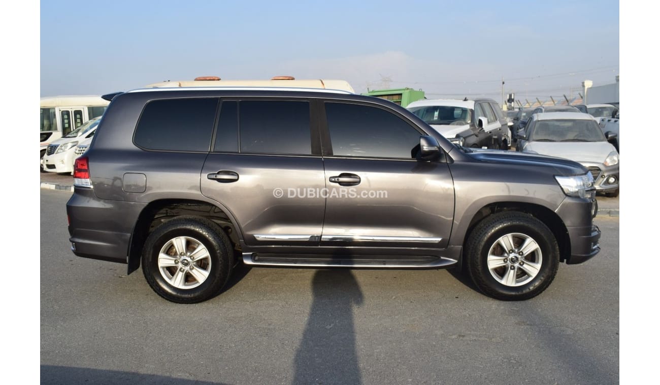 Toyota Land Cruiser GXR GT 4.6L 4WD 2015 TOYOTA LAND CRUISER GXL V8