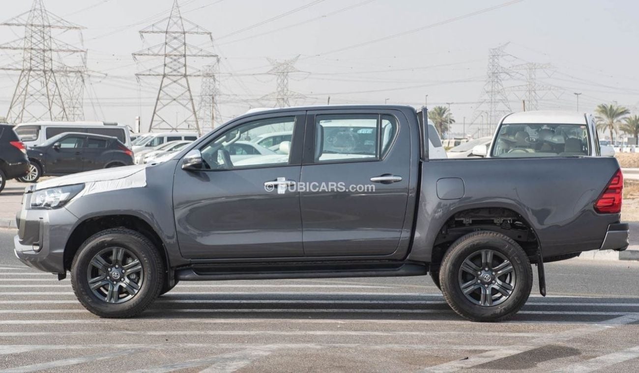 تويوتا هيلوكس HILUX 2.4L AT