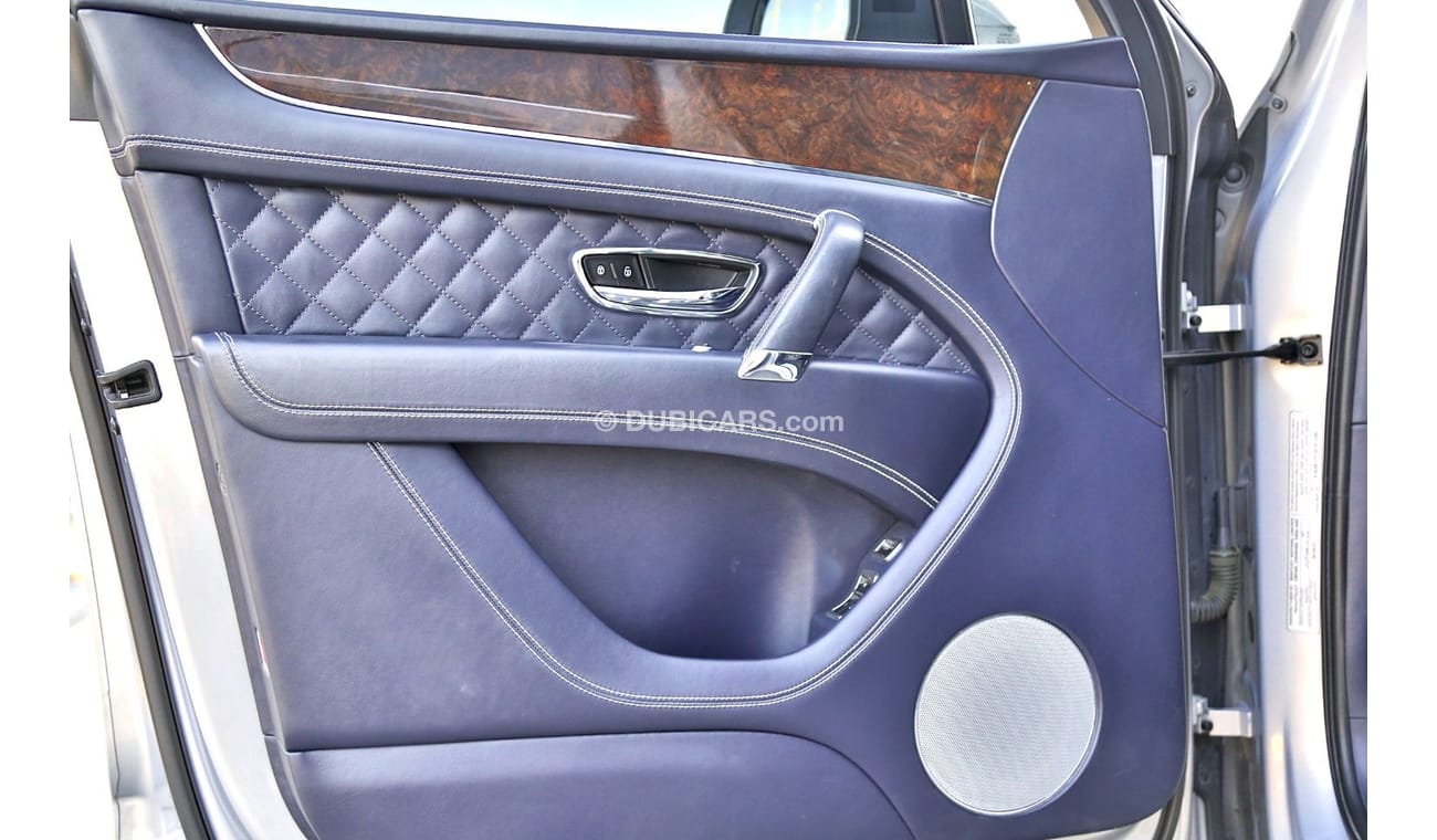 Bentley Bentayga Perfect inside out