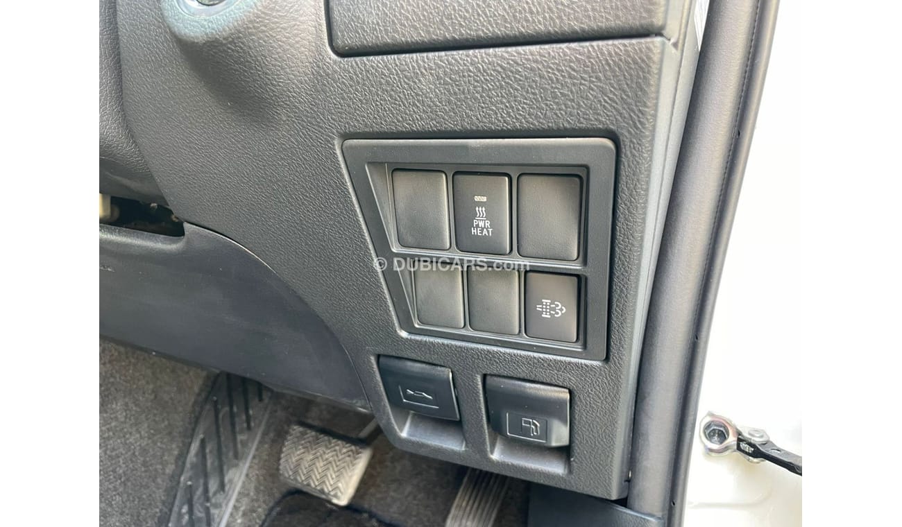 Toyota Hilux Toyota Hilux 2.4L , RHD , 2019 model